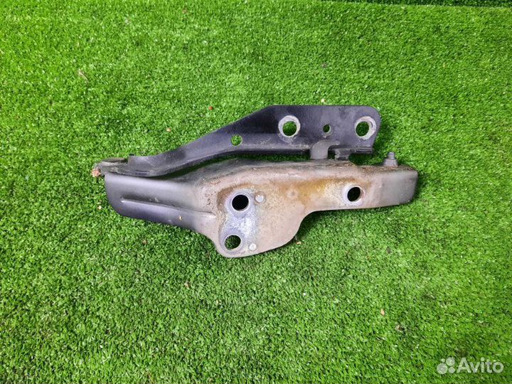 Петля капота левая Ssangyong Kyron DJ D20DT 2014