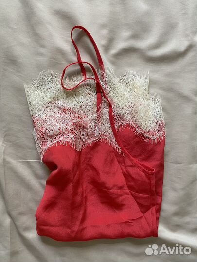 Майка алая с кружевом kookai 44