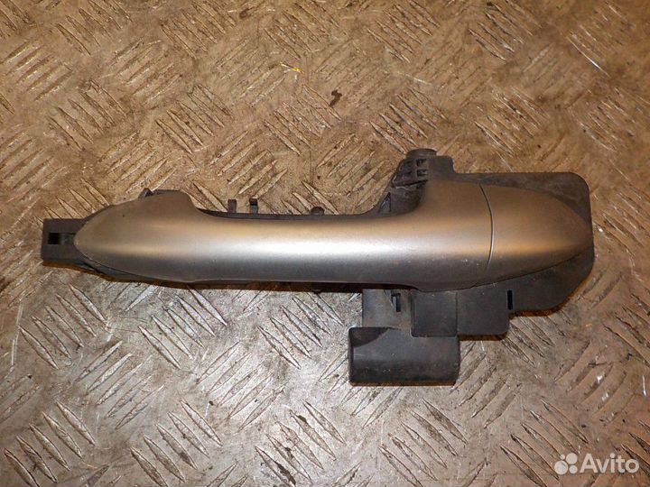 Ручка двери задней наружная левая Kia Ceed