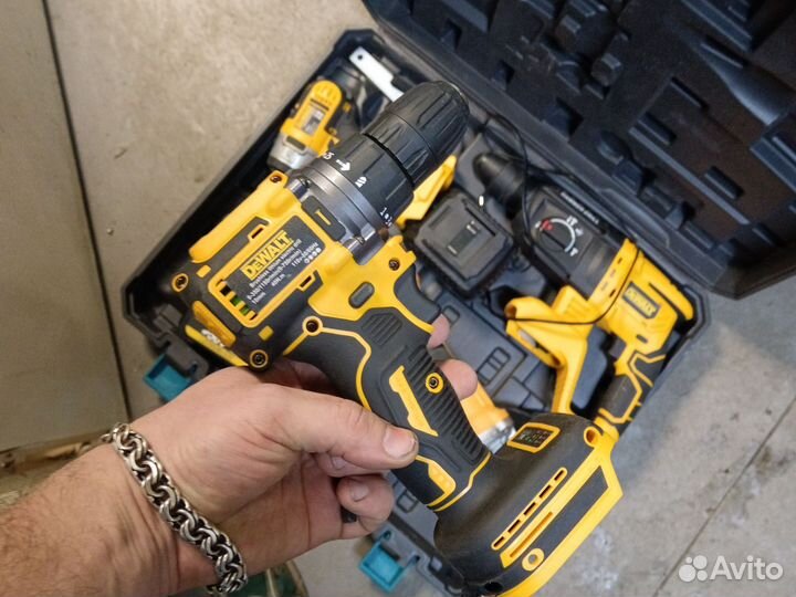 Набор инструментов 4в1 аккумуляторный dewalt