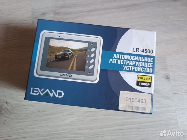 Автомобильный видеорегистратор Lexand LR-4500