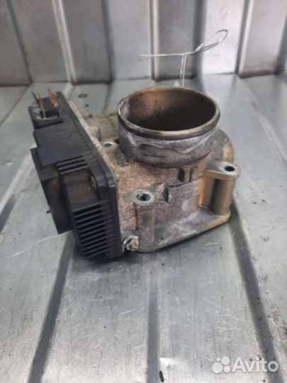 Дроссельная заслонка Nissan Almera N16 1.8 2003