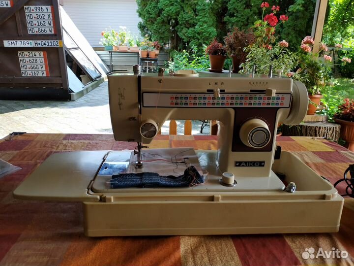 Швейная машинка