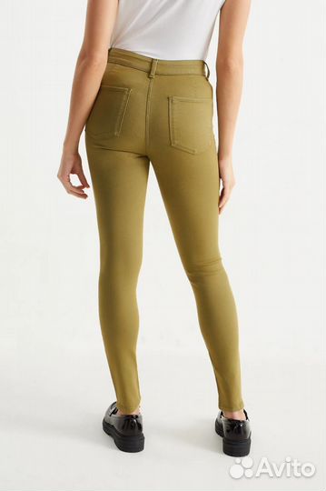 Джегинсы женские 44 Германия новые хаки