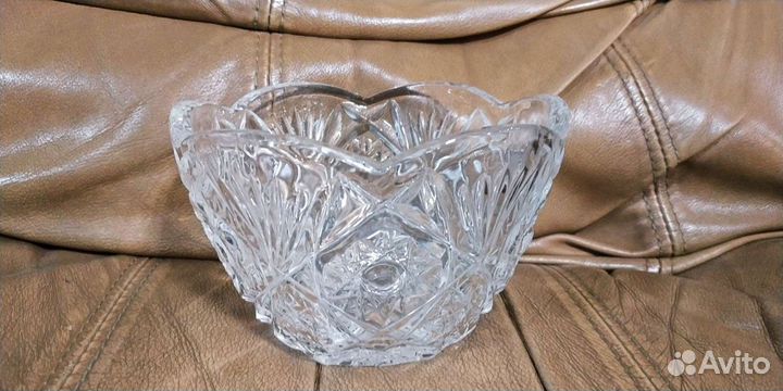 Хрустальные вазы