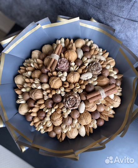 Мужские букеты, клубника в шоколаде, наборы