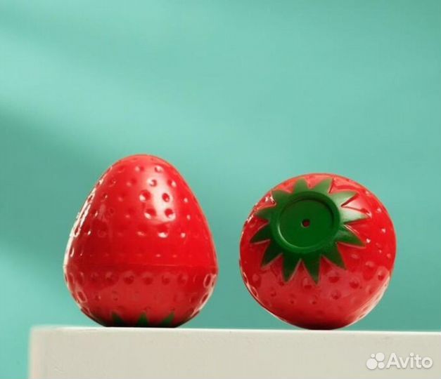 Бальзам для губ клубника оригинал