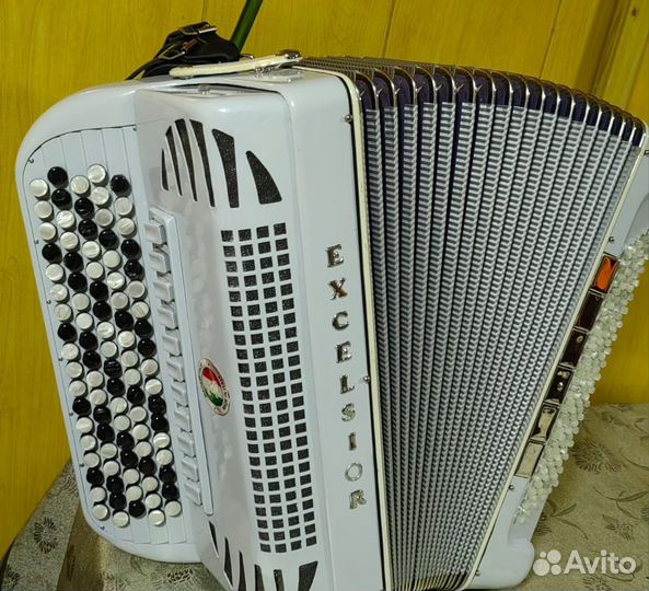 Итальянский баян Excelsior, 4 х голосный