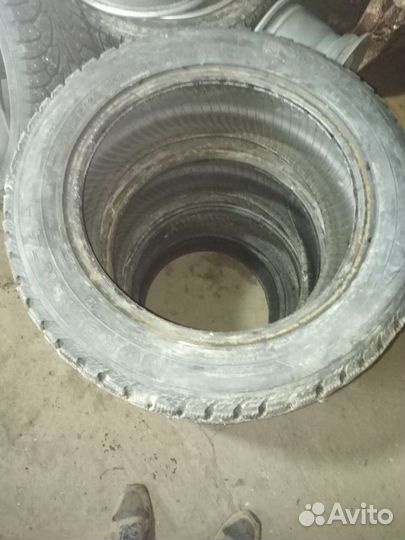 Nokian Tyres Hakkapeliitta 4 185/60 R15 88T