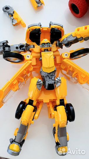 Робот трансформер бамбалби + машинки