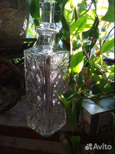 Штоф хрустальный