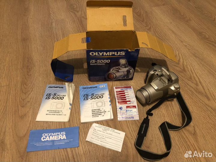 Плёночный зеркальный фотоаппарат Olympus IS-5000