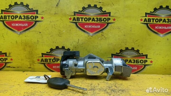 Замок зажигания Ford Focus II