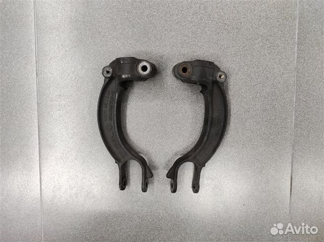 Вилка амортизатора Audi A4 B8