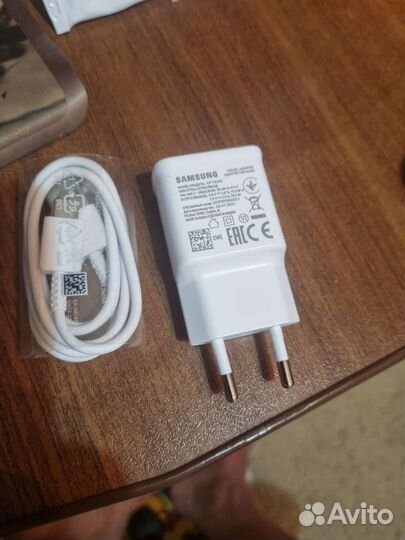 Зарядное устройство для телефона samsung