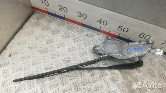 Моторчик стеклоочиcтителя 3-5 toyota prius XW20 (N