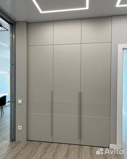 Шкаф для одежды