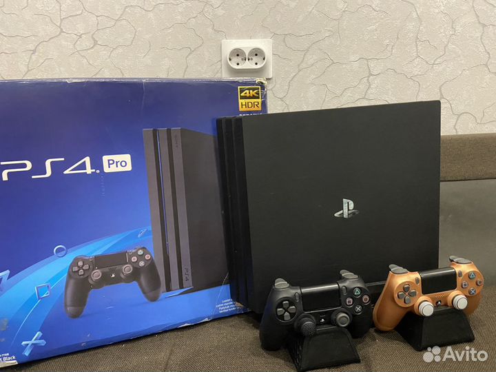 Sony playstation 4 PS4 pro 1tb с играми