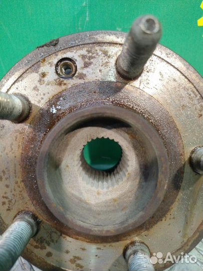 Ступица передняя Cadillac Cts 2 седан 3.6 2013