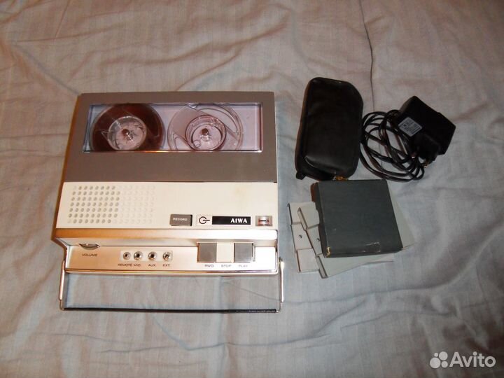 Катушечный магнитофон Aiwa TP-703