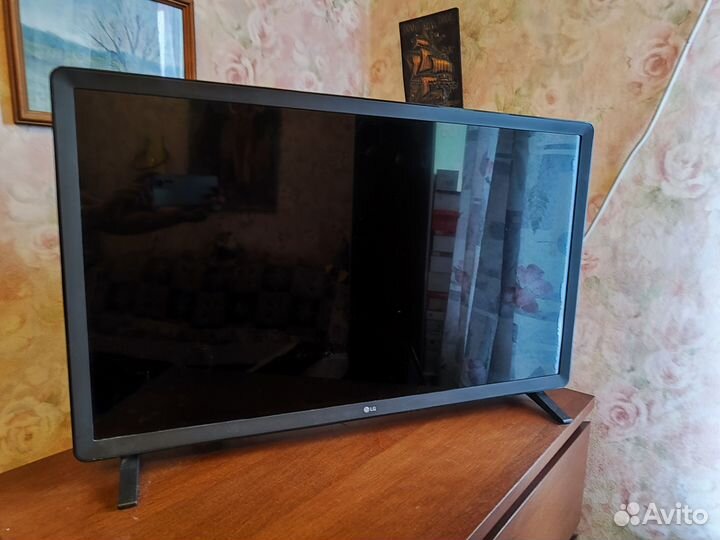 Телевизор LG 32