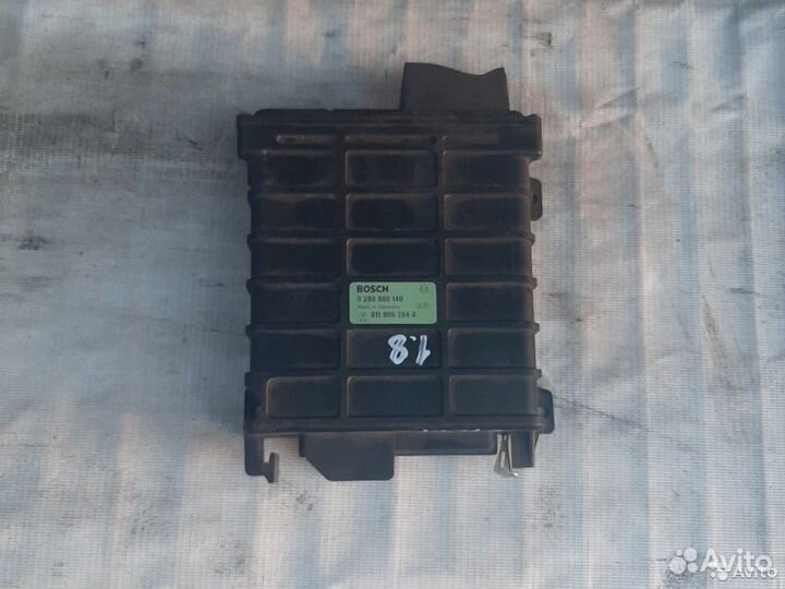 Блок управления двигателем (эбу) Audi 80