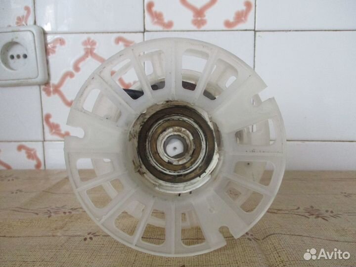 Катушка для намотки провода для пылесоса