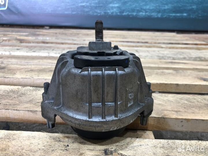 Подушка двигателя левая Bmw 3 E90 N46B20 2007