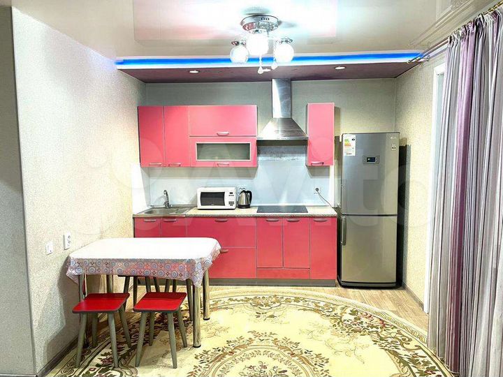 2-к. квартира, 50 м², 3/10 эт.