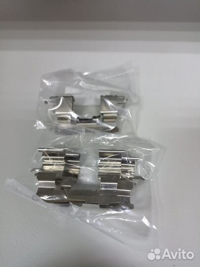 Фиксаторы тормозных колодок Lifan Solano