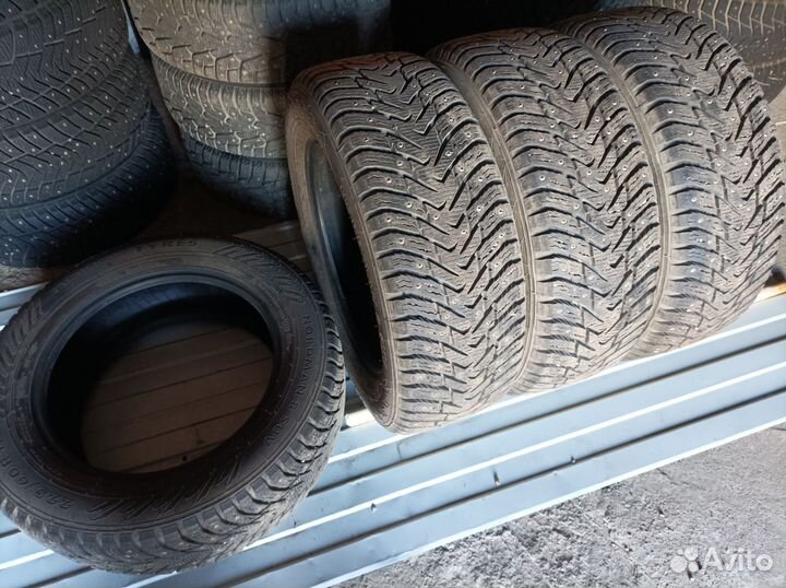 Nokian Tyres Nordman 8 SUV 225/60 R17 103T