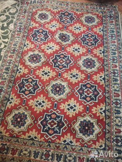 Ковёр полушерстяной