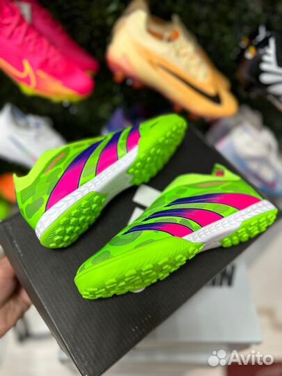 Бутсы adidas predator