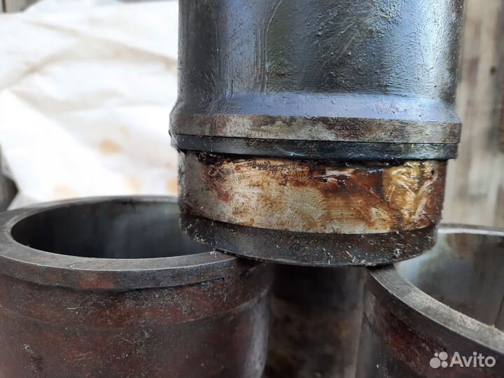 Для газ -21 Волга. Гильзы с поршнями