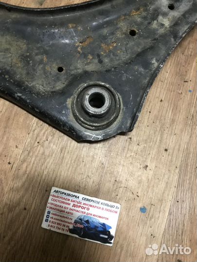 Рычаг передний правый Рено Флюенс Renault Fluence