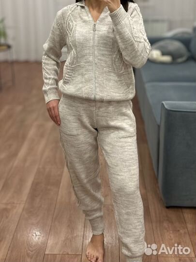 Спортивный костюм