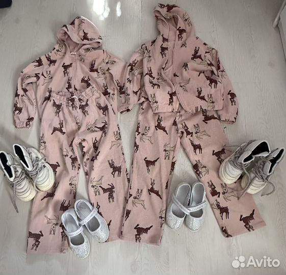 Вещи пакетом на девочек двойняшек