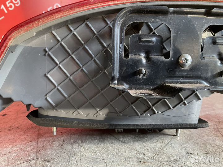 Хонда Цивик 4D фонарь задний левый в крыло