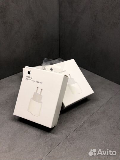 Адаптер быстрой зарядки для iPhone 20W
