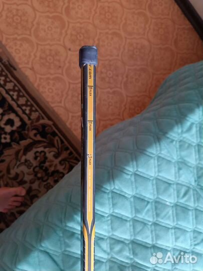 Хоккейные клюшки bauer