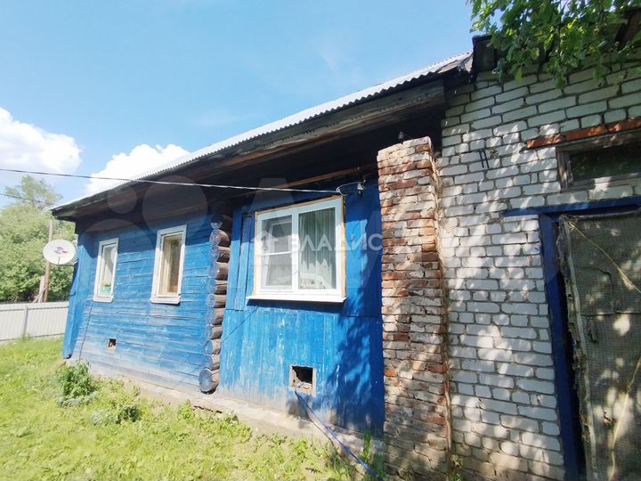 Дом 46,5 м² на участке 8 сот.