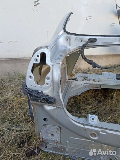 Крыло заднее левое для Рено Меган