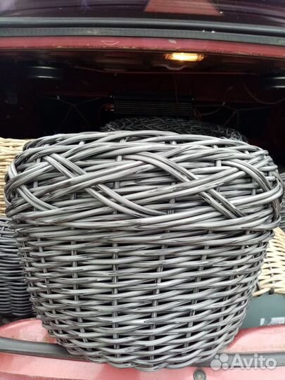 Кашпо из полиротанга