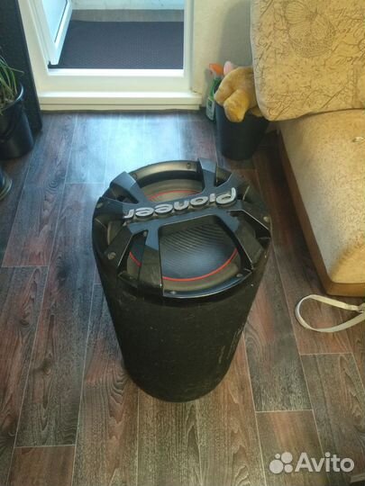 Саб pioneer 1300w