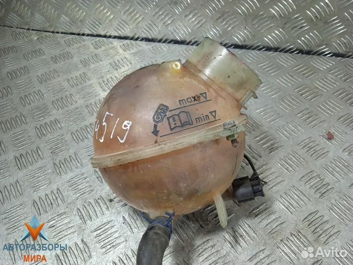 Бачок расширительный Volkswagen Sharan рест. 2001