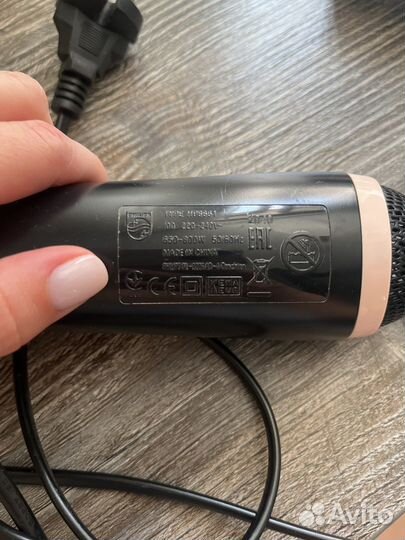 Фен-щетка Philips HP8661 Essential Care