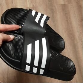 Новые тапки-шлёпки Adidas