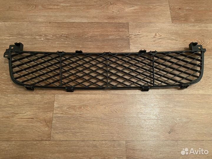 Решетка радиатора suzuki grand vitara