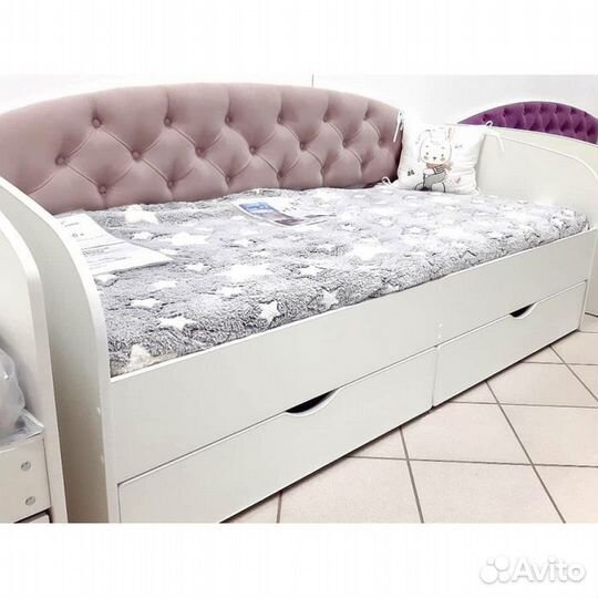 Кровать для малыша диван съёмный борт лдсп