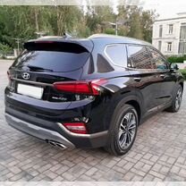 Hyundai Santa Fe 2.2 AT, 2018, 51 423 км, с пробегом, цена 2 013 000 руб.